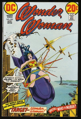 Cover Scan: Wonder Woman #205 VF+ 8.5 2nd Appearance Nubia! Bondage Nick Cardy Cover! - Item ID #376541